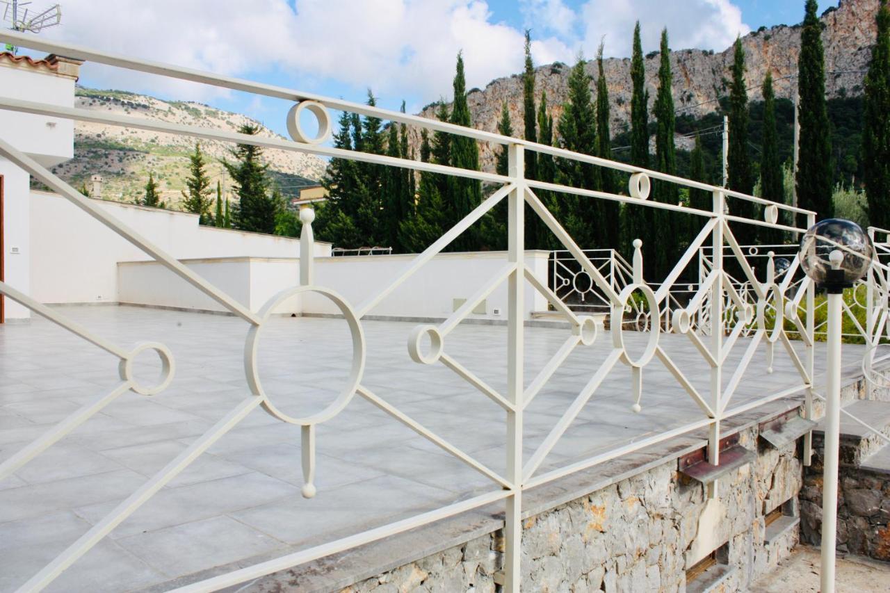 Hotel Al Tempio Della Pace Carini Exterior foto